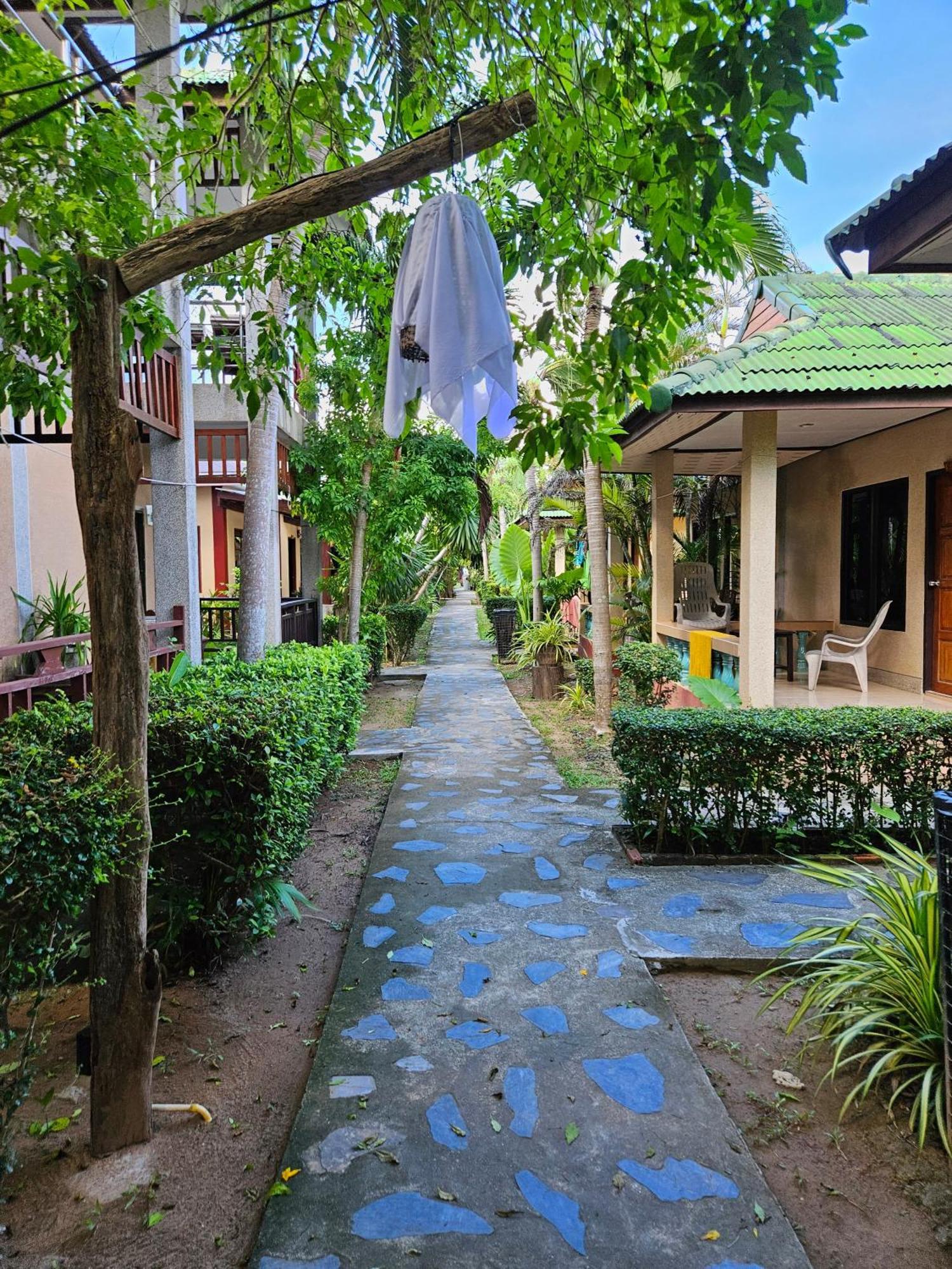 Lanta Riviera Beach Resort Ko Lanta Esterno foto