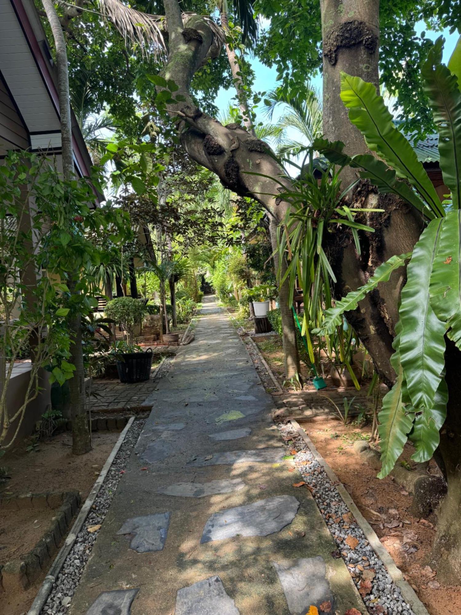 Lanta Riviera Beach Resort Ko Lanta Esterno foto