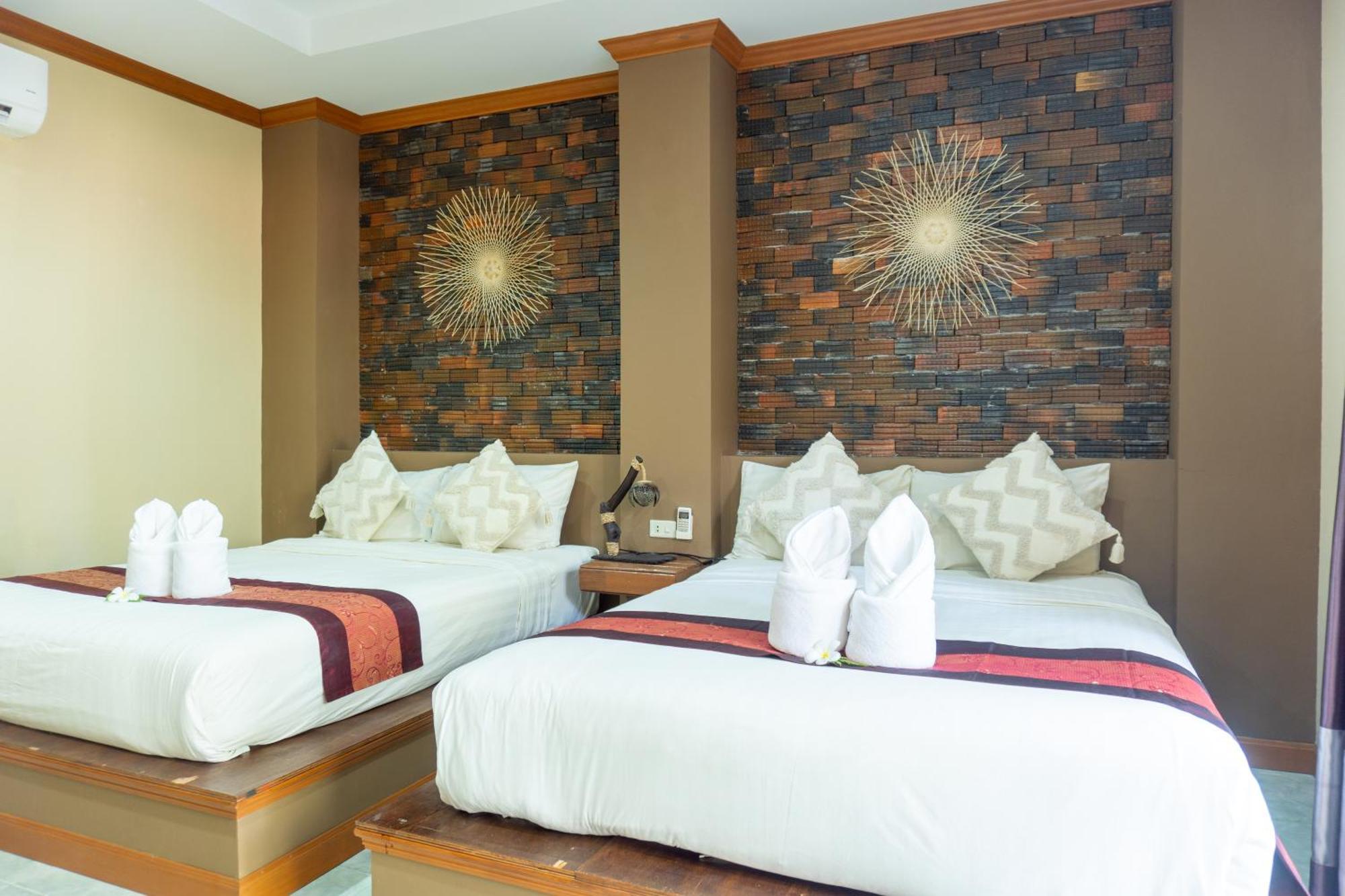 Lanta Riviera Beach Resort Ko Lanta Esterno foto